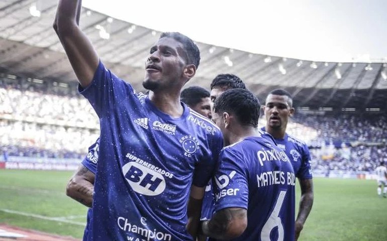 Cruzeiro empata com o Criciúma e evita 1ª derrota em casa na Série B