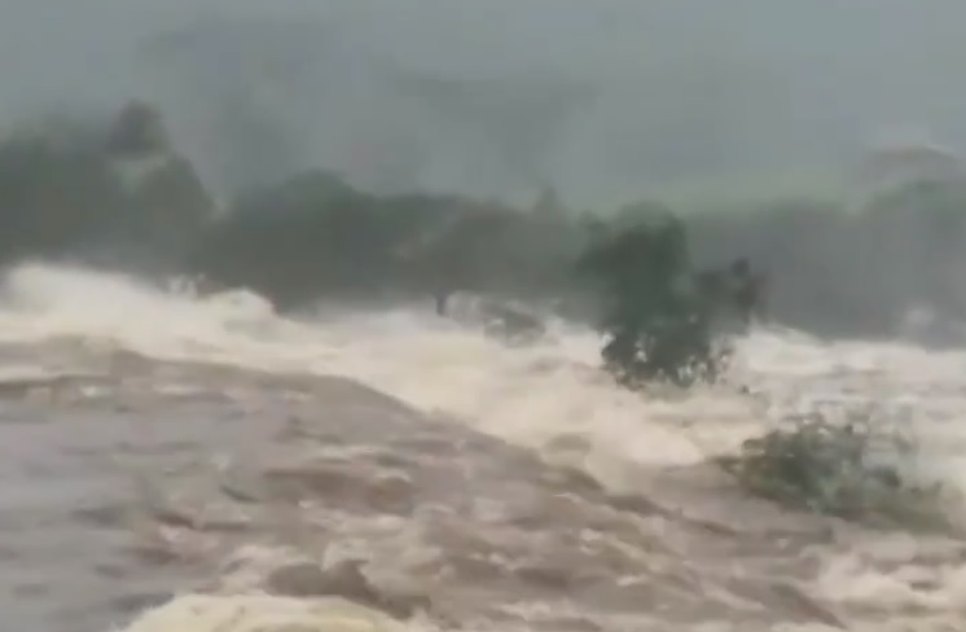 BARRAGEM NA BAHIA