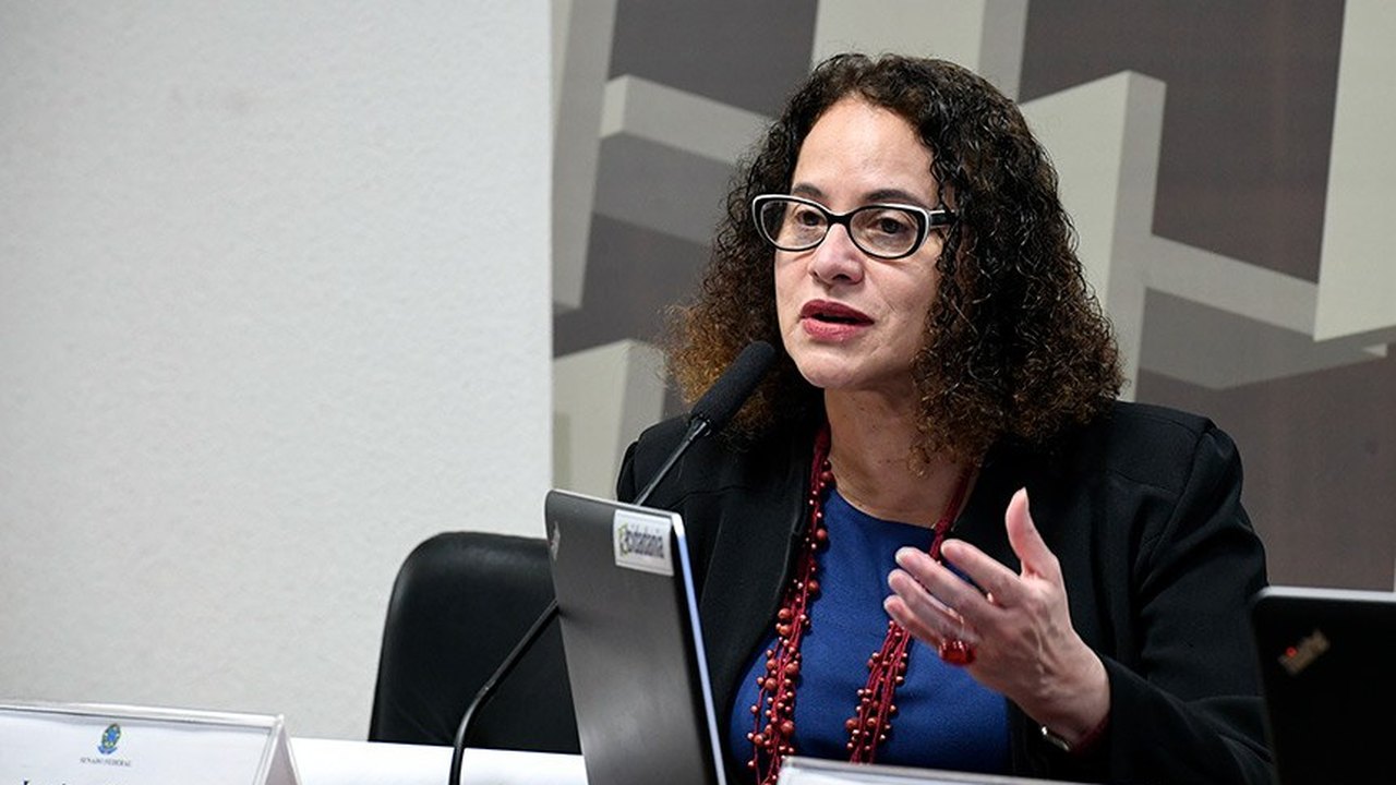 Audiência na CCT ouve ministra da Ciência e Tecnologia sobre internet e IA