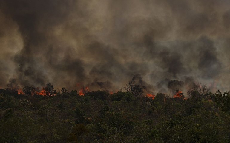 Secretário do MMA vê conotação politica em queimadas na Amazônia