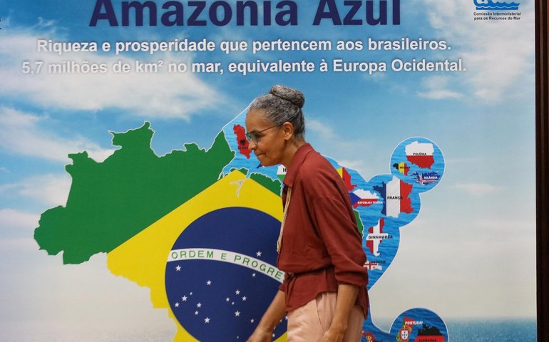 Apetite de Trump pode colocar a Amazônia em xeque? Como o Brasil pode se defender?