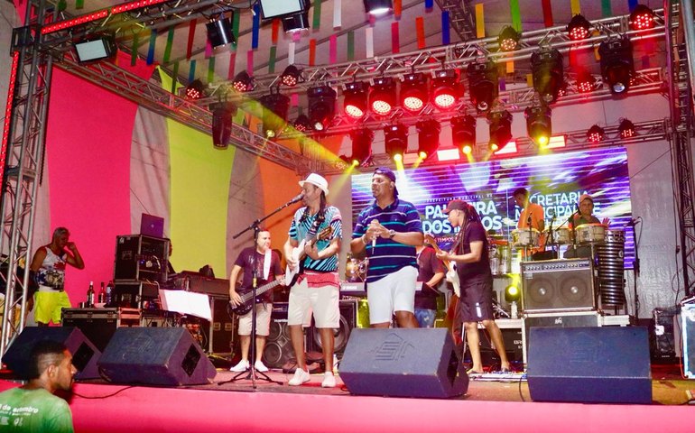 Carnaval celebra a diversidade musical na Praça da Independência