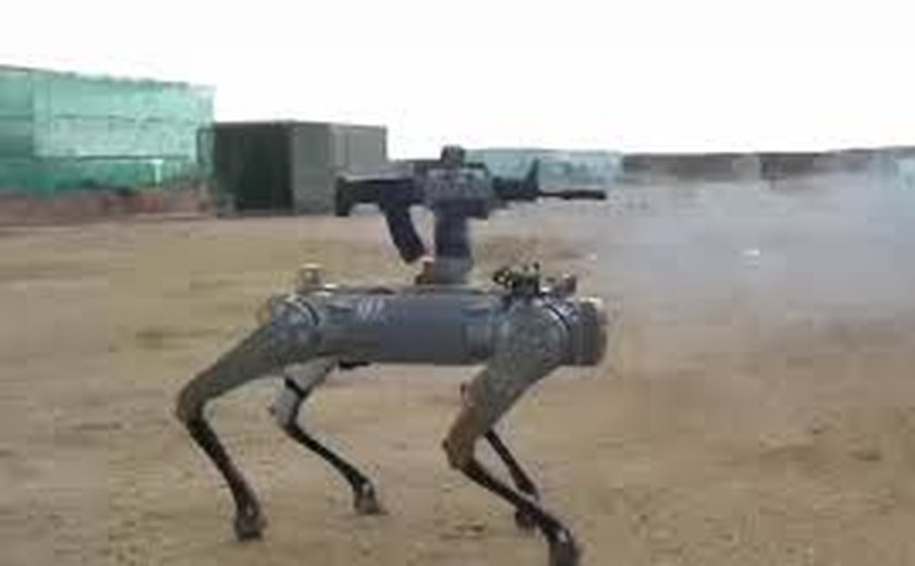 Preparação para a guerra moderna: China apresenta exército de cães robôs equipados com metralhadoras; vídeo 