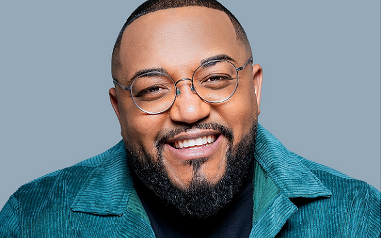 Tiee lança “Meus Heróis” exaltando ícones da cultura brasileira