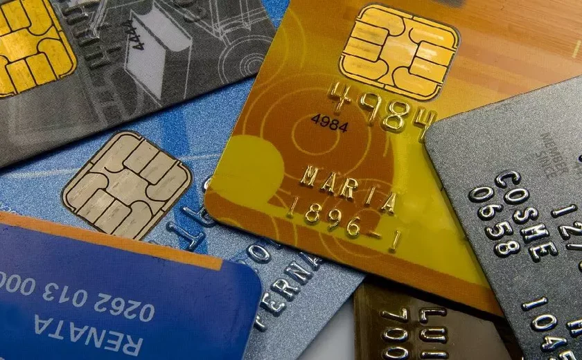 Bancos e Cartões são alvos de mais de 50% de tentativas de fraude, aponta estudo