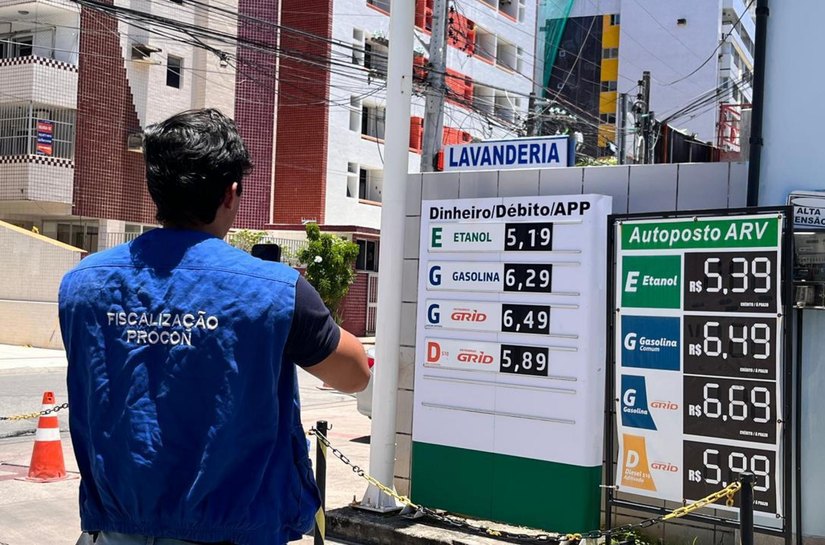 Procon Alagoas já autuou mais de 100 postos de combustíveis por aumento injustificado de preços