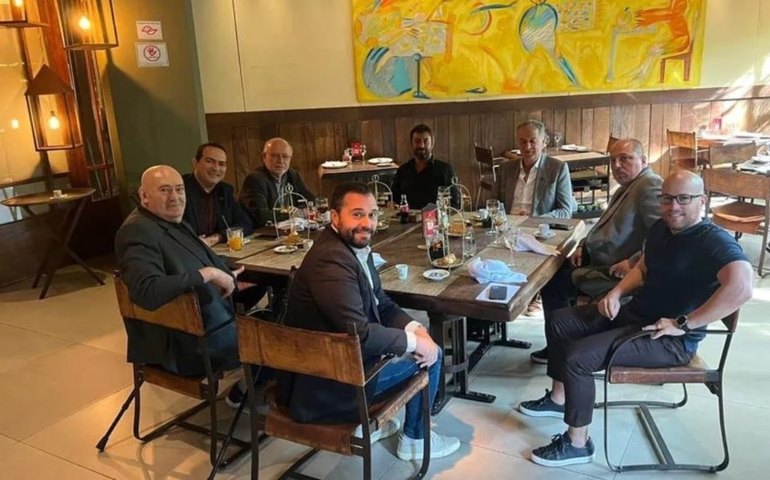 Membros da Libra e LFF discutem criação de liga única em reunião ‘histórica’