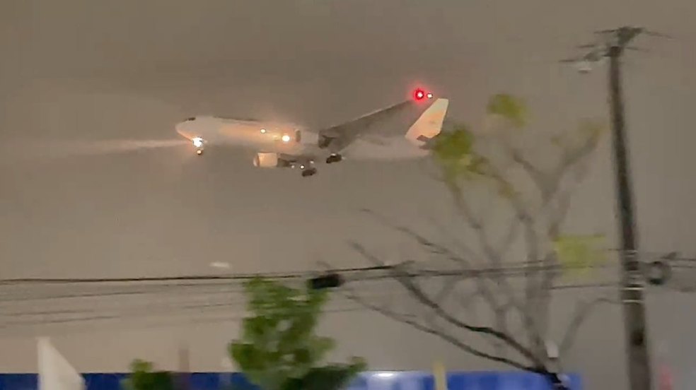 Voo da Air France com destino a São Paulo faz pouso de emergência na França após odor incomum na cabine