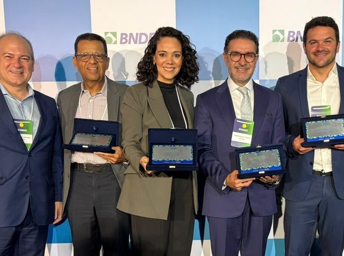 Sicoob é destaque no reconhecimento anual de Agentes Financeiros do BNDES