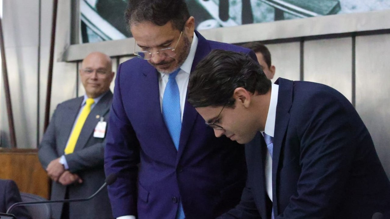 Consenso na ALE: Gilvan Barros Filho é eleito por unanimidade 1º vice-presidente da Casa