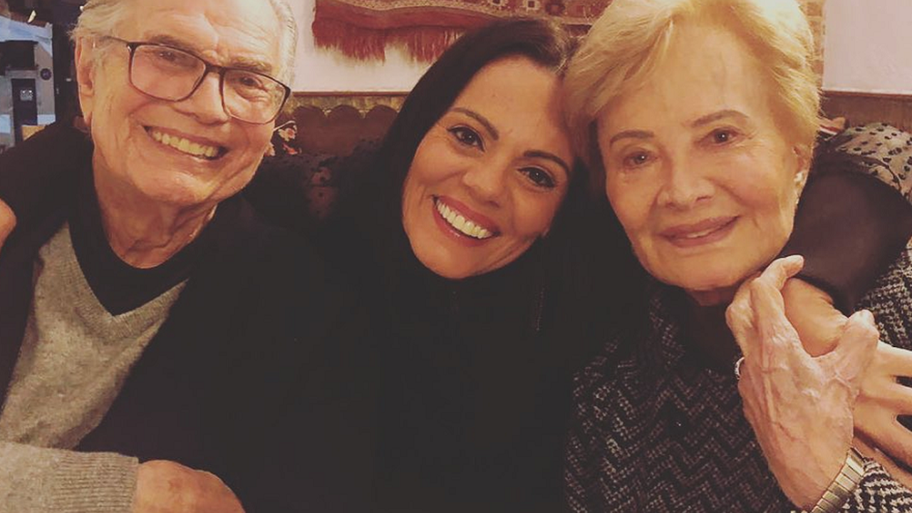 Nora de Glória Menezes compartilha homenagem pelos 87 anos da atriz