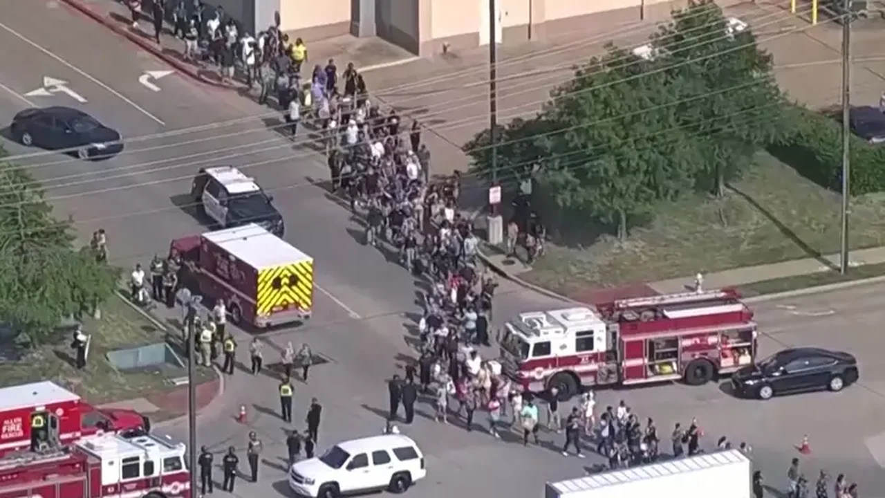 Ataque a tiros em shopping no Texas deixa oito mortos e sete feridos