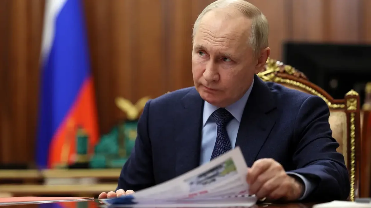 Putin afirmou que não virá ao G20 em novembro