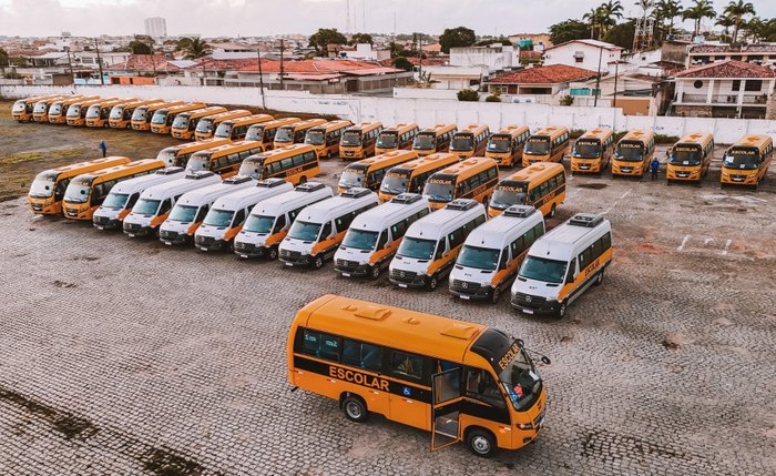 Nova frota do transporte escolar começa a trafegar em Maceió