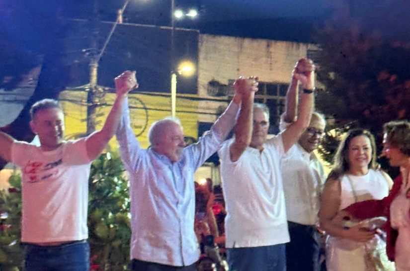 Eu não tive direito de ter um diploma, mas eu quero que a filha da empregada doméstica tenha, diz Lula em Maceió
