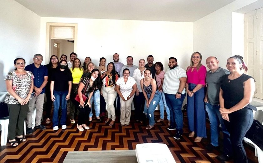 Setur Penedo e Abrasel dialogam com empresários do setor bares e restaurantes sobre turismo