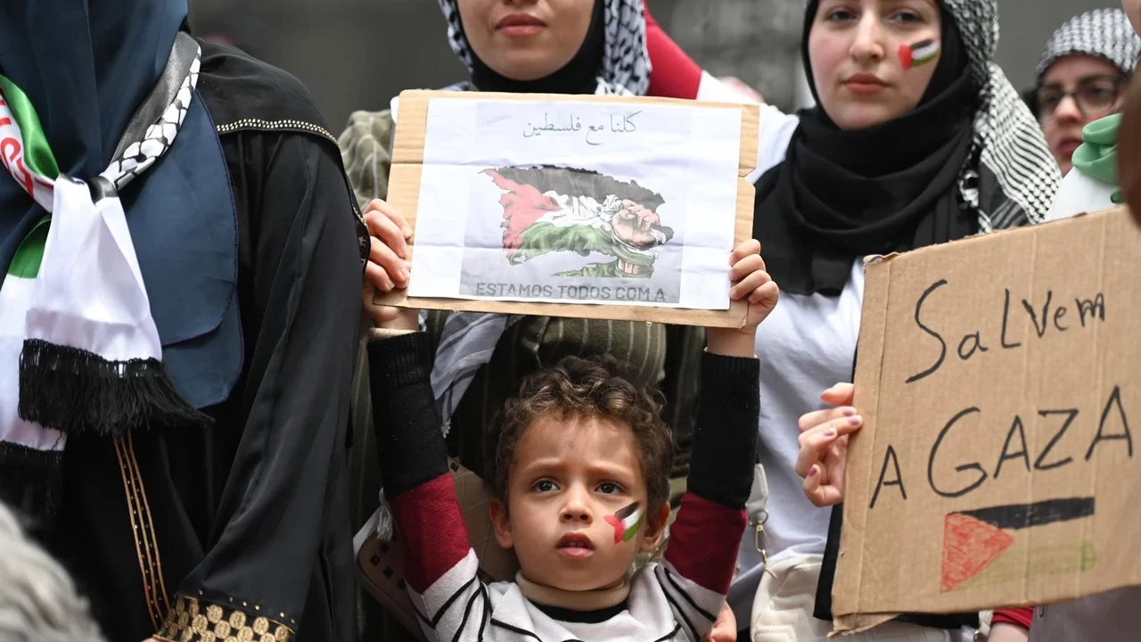 Líderes árabes apertam cerco a protestos contra guerra em Gaza por temer efeito bumerangue 