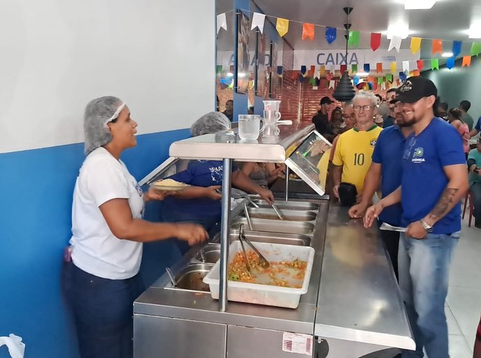 Refeições de qualidade a preços acessíveis no Centro de Palmeira dos Índios