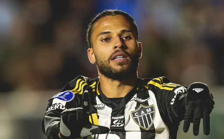 Alexsander tem lesão no ligamento do joelho diagnosticada e vira desfalque no Atlético-MG