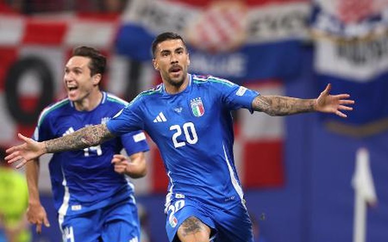 Itália empata com a Croácia no último minuto, evita nova frustração e vai às oitavas da Euro