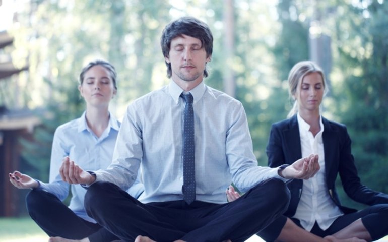 Meditação pode ajudar também no ambiente corporativo
