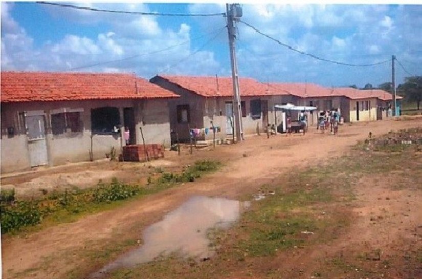 Defensoria Pública garante permanência de famílias em terreno ocupado