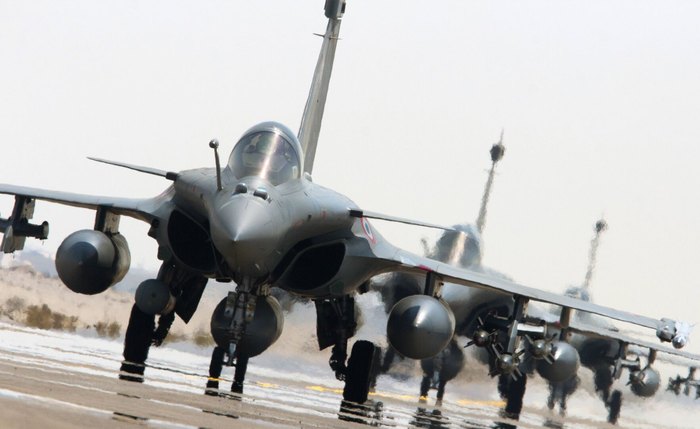 Arsenal nuclear da França pode não ser suficiente para proteger toda a União Europeia, diz jornal Arsenal nuclear da França pode não ser suficiente para proteger toda a União Europeia, diz jornal