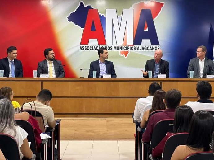 TCE/AL e AMA orientam gestores para fim de mandato