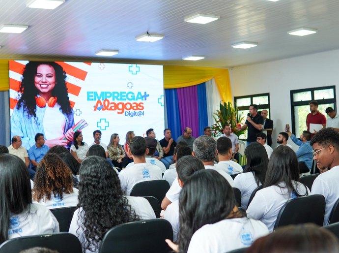 Secretarias do Trabalho e Assistência Social iniciam qualificação de beneficiários de programas sociais