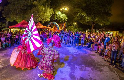 Carnaval da Paz: Prefeitura promove apresentações de escolas de samba em praças públicas