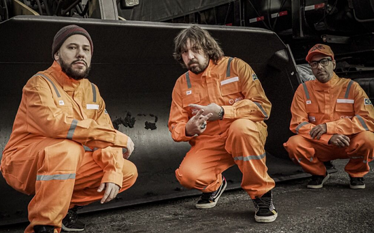 Banda Bula apresenta a roqueira “Pano de Prato”