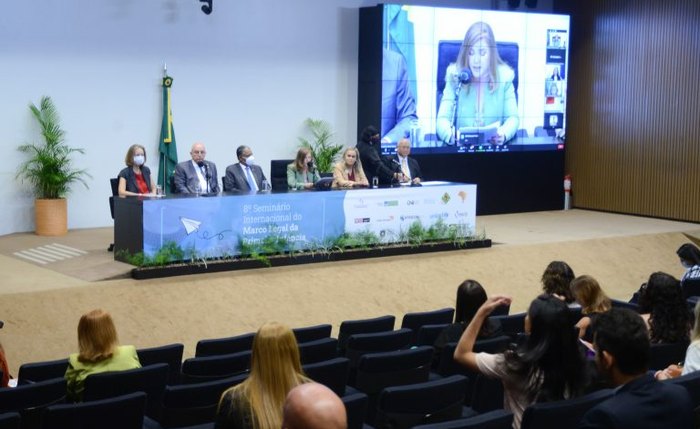 Seminário foi em formato híbrido