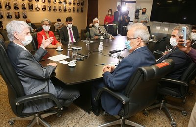 TJAL vai encaminhar jovens de abrigos para trabalho no TCE