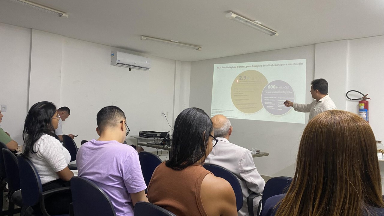 HGE promove treinamentos sobre transfusões de sangue para profissionais da saúde