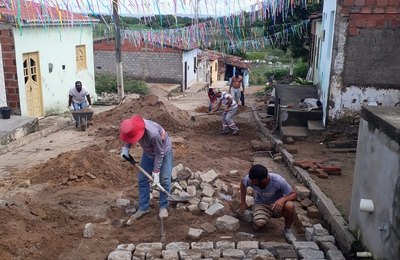 Prefeitura de Belo Monte assume obra abandonada por empresa licitada pelo Estado