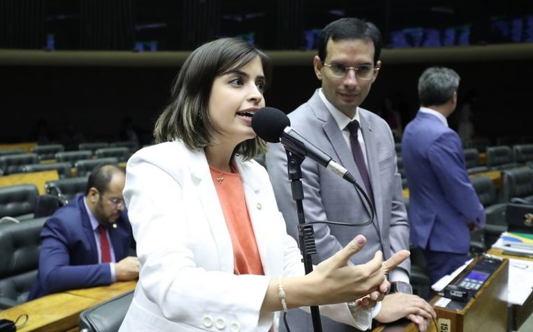 Câmara aprova política nacional de atenção psicossocial nas escolas