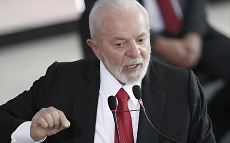 Análise: discurso de Lula no Mercosul é recado direto para Milei