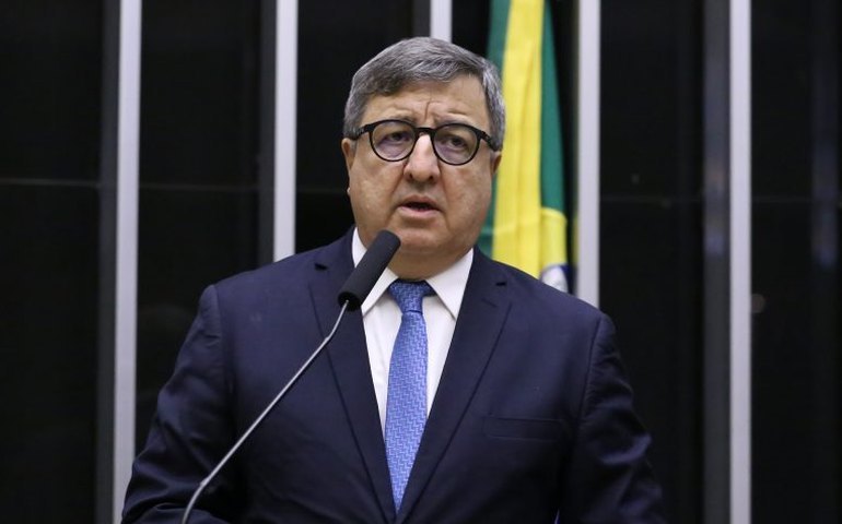 Comissão debate abusos terapêuticos no tratamento de crianças com autismo