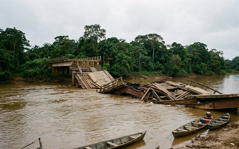 Sobrevivente relembra momento em que ponte desabou no Acre: caí direto no rio