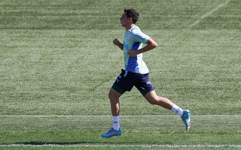 Merentiel faz primeiro treino no Palmeiras e Rapahel Veiga retorna após covid