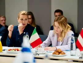 Meloni se reúne com Von der Leyen para discutir 'soluções' em migração