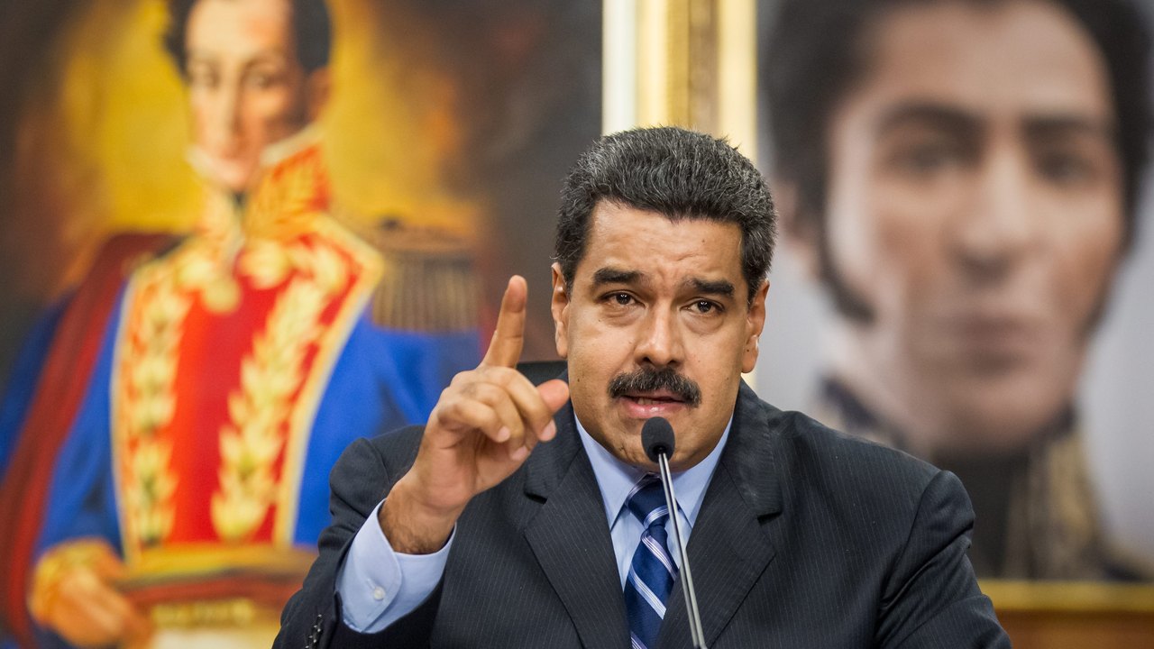 Nicolás Maduro confirma presença na posse de Lula