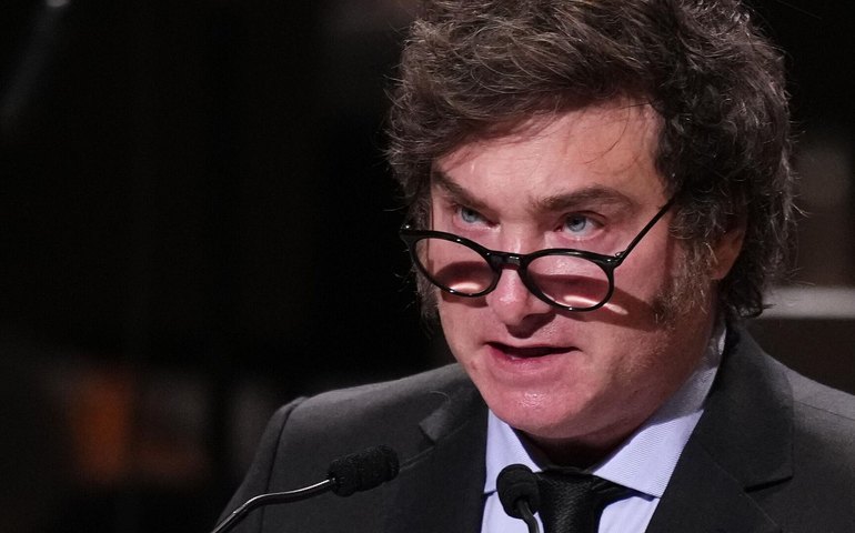 Milei transforma o banco estatal Nación em sociedade anônima por decreto