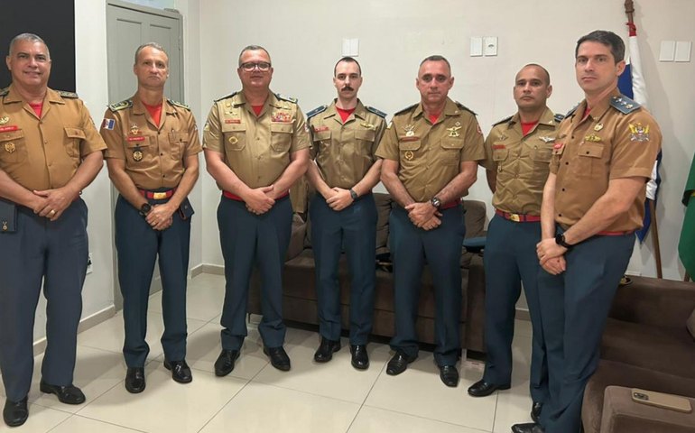 CBMAL recebe comitiva do Corpo de Bombeiros do Tocantins em visita técnica