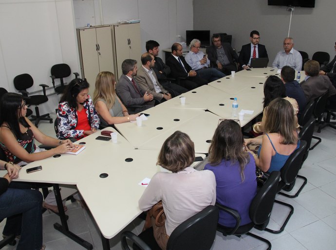 Procuradores de Arapiraca discutem melhorias nas condições de trabalho