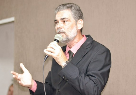Henrique Lopes toma posse no Sindicato dos Trabalhadores da ALE e promete atuação em defesa de diretos coletivos