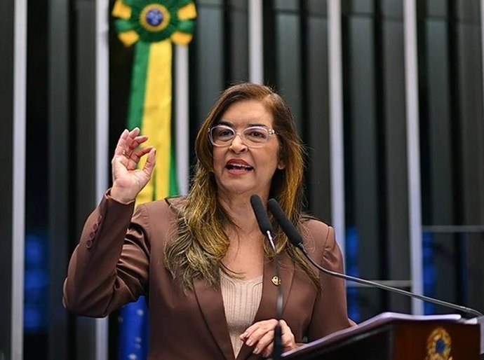 Após imprensa revelar que suposta amante permanece na folha da ALE, Dra. Eudócia cobra renúncia de Gustavo Pontes