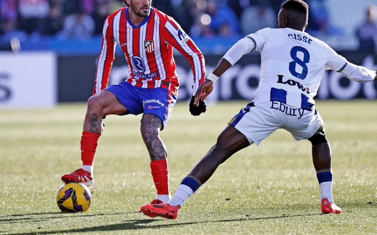 Após 15 vitórias seguidas, Atlético de Madri perde do Leganés e pode deixar topo do Espanhol