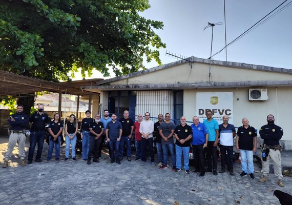 Policiais civis participam de instrução em parceria com a PRF