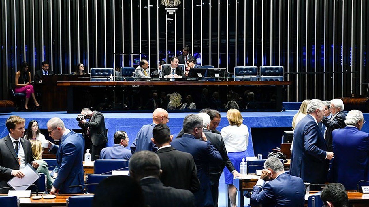 Plenário avalia criação do Dia da Pessoa com Surdocegueira nesta quinta